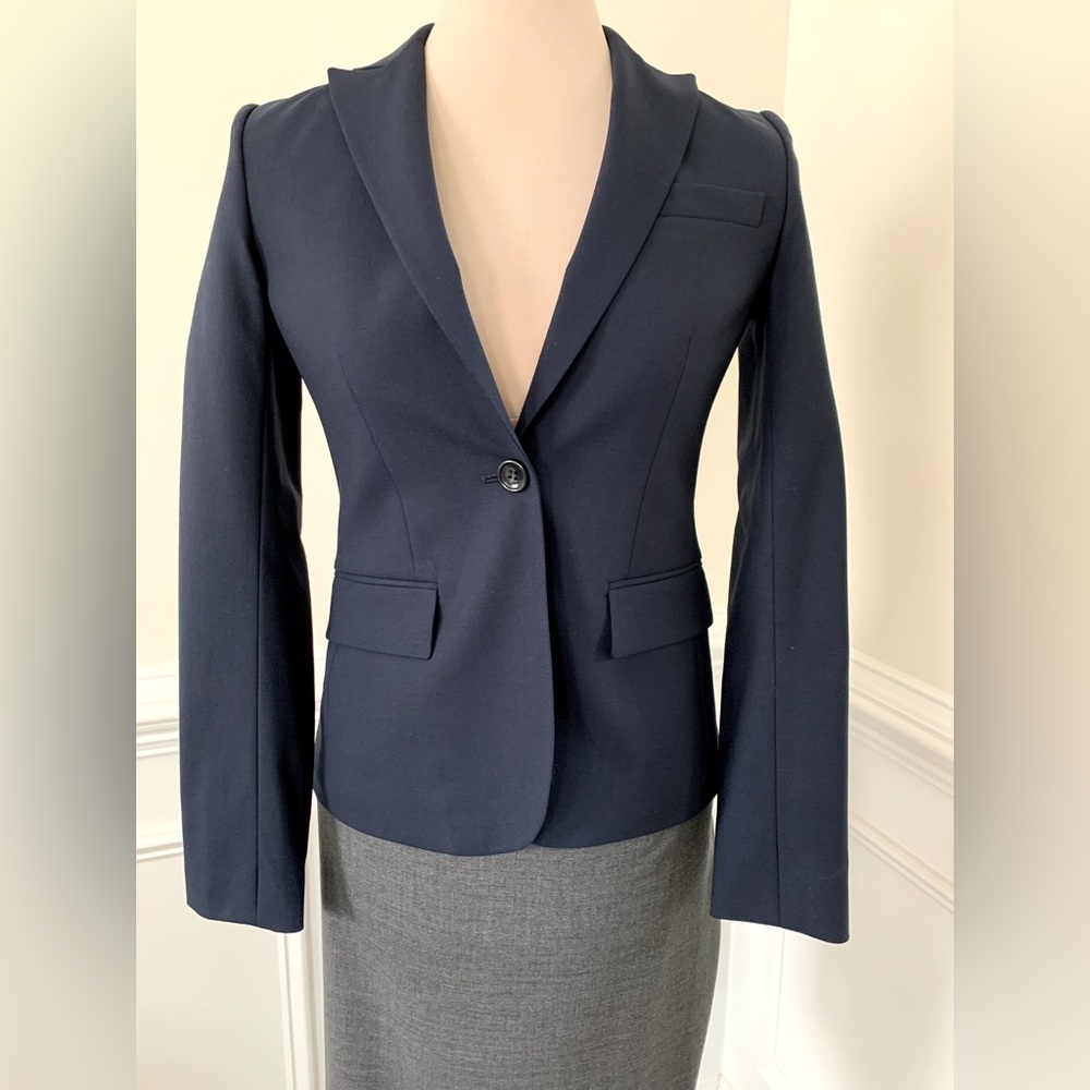 Theory Slim-Fit Wool Blazer (size 00)